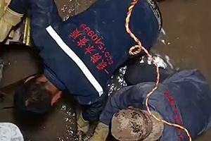 山东电梯井堵漏施工视频